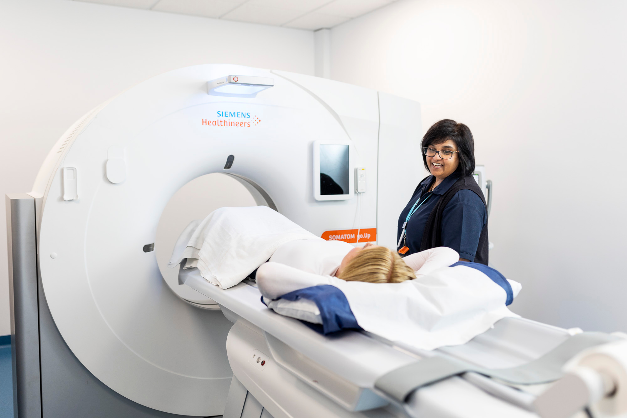 Female Doctor Doing MRII on a Patient | MRI Imaging Specialist in Australia | Radiology Tasmania
